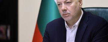 Желязков не изключи вдигане на ДДС